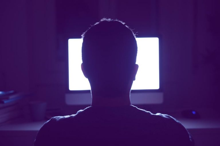 Якщо постукати у двері стратегічно зістарених доменів